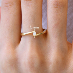 14k-altin-mini-tektas-yuzuk-3