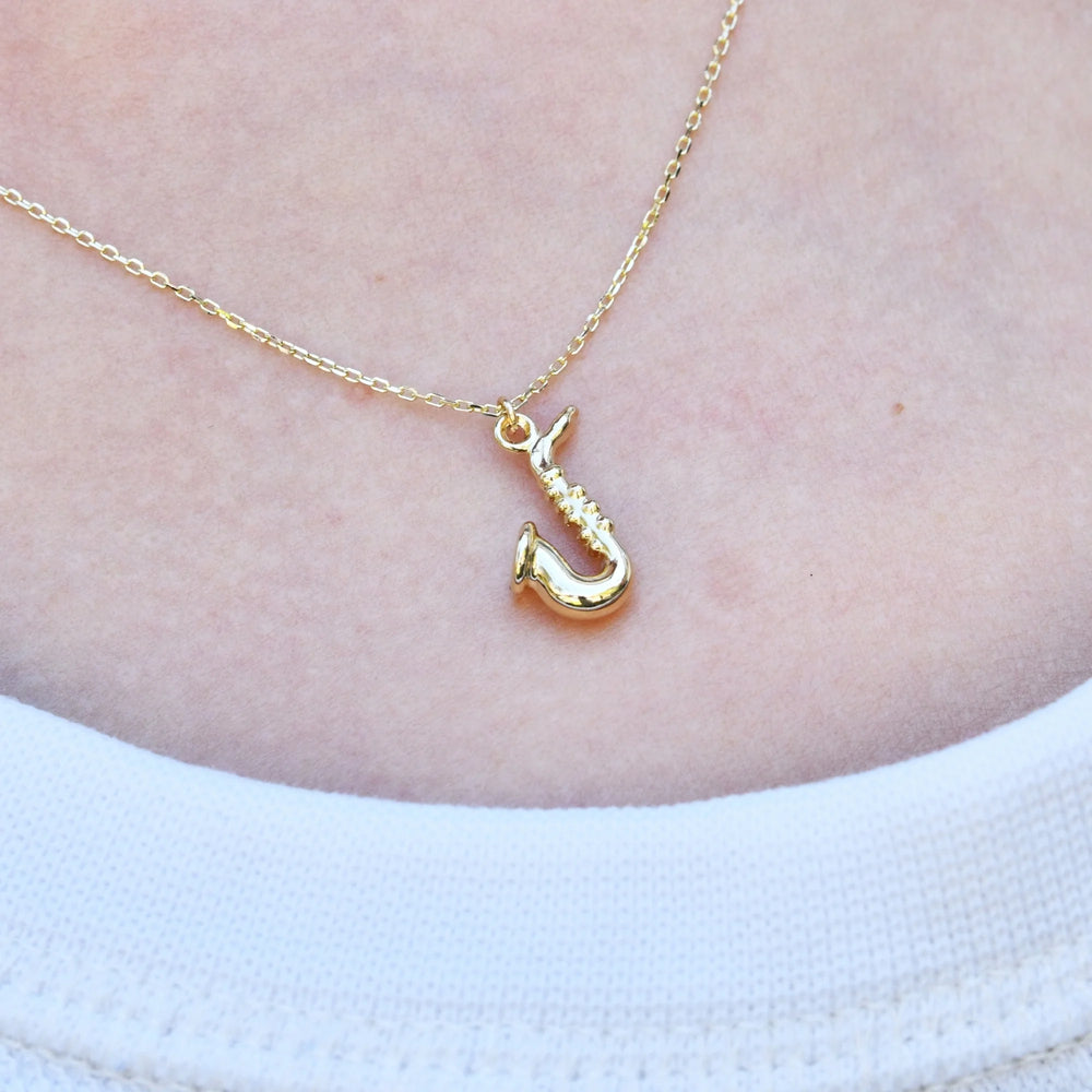 14k-altin-saksafon-kolye-1