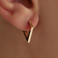 14k-altin-ucgen-kupe