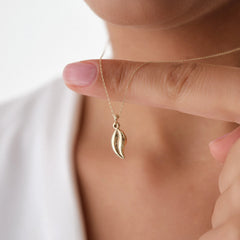 14k-altin-yaprak-kolye-11