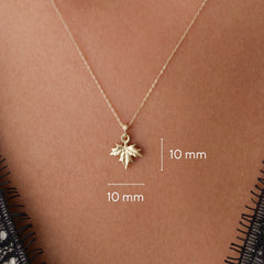 14k-altin-yaprak-kolye-24