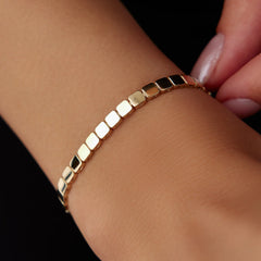 Sirali-Kare-Bileklik