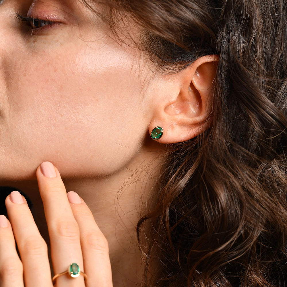 14-Ayar-Altin-Oval-Zumrut-Kupe