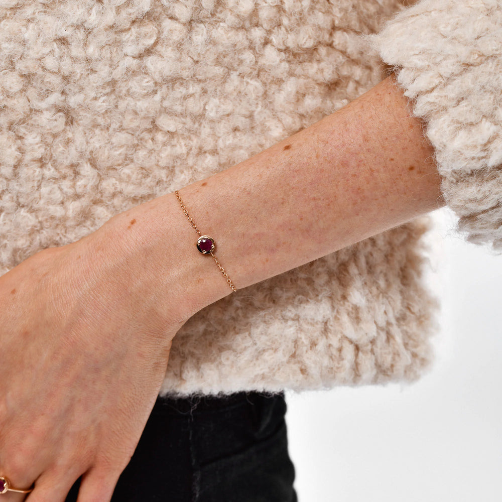 14-Ayar-Altin-Round-Yakut-Bileklik