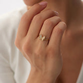 14 Ayar Altın Taşlı Kelebek Yüzük