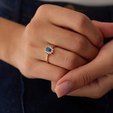 14 Ayar Altın Safir Renk Oval Tektaş Yüzük