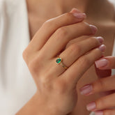 14 Ayar Altın Yeşil Taşlı Damla Yüzük