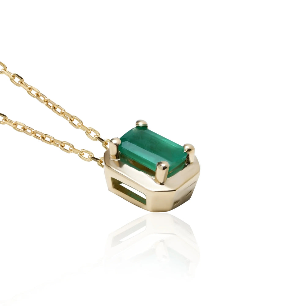 14-Ayar-Altin-Emerald-Zumrut-Kolye-Kapak-2