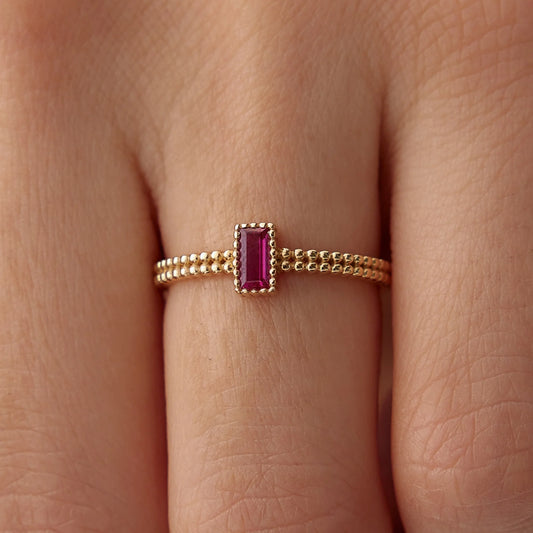 14_Ayar_Altin_Garnet_Tasli_Yuzuk