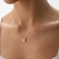 14_Ayar_Altin_Tasli_Damla_Kolye_1