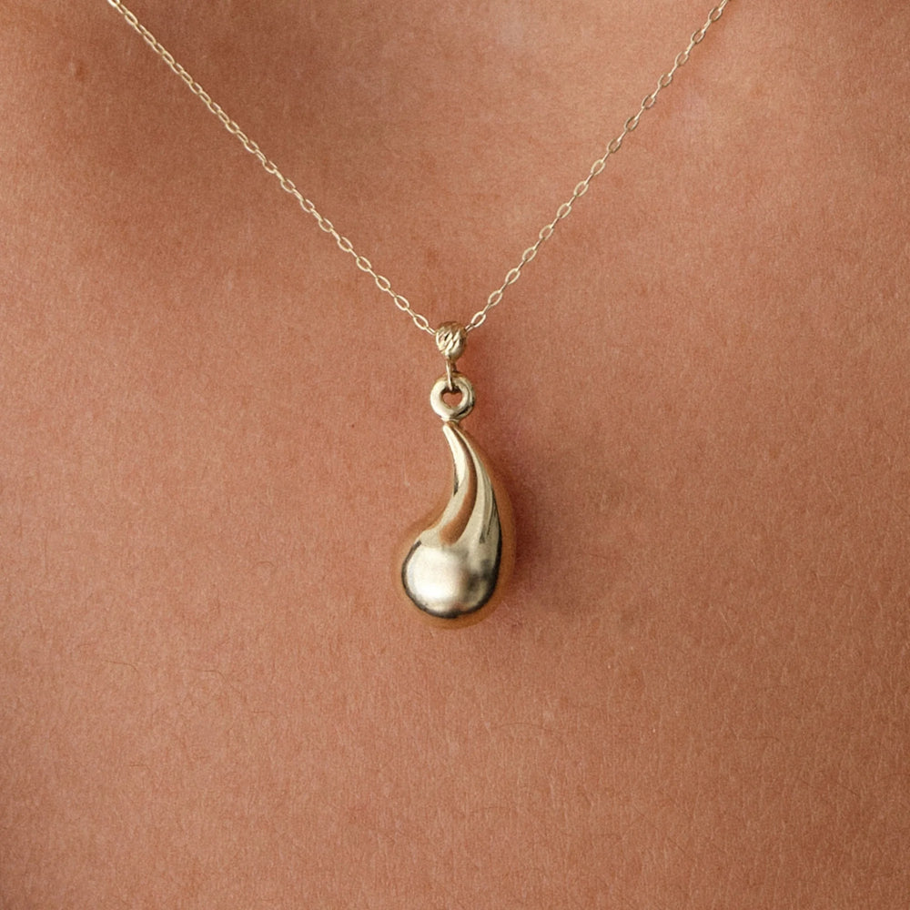 14k-altin-damla-kolye-10