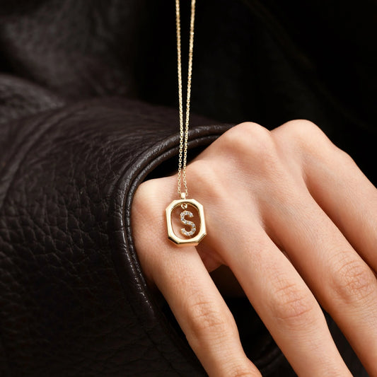 14k-altin-harf-kolye-31