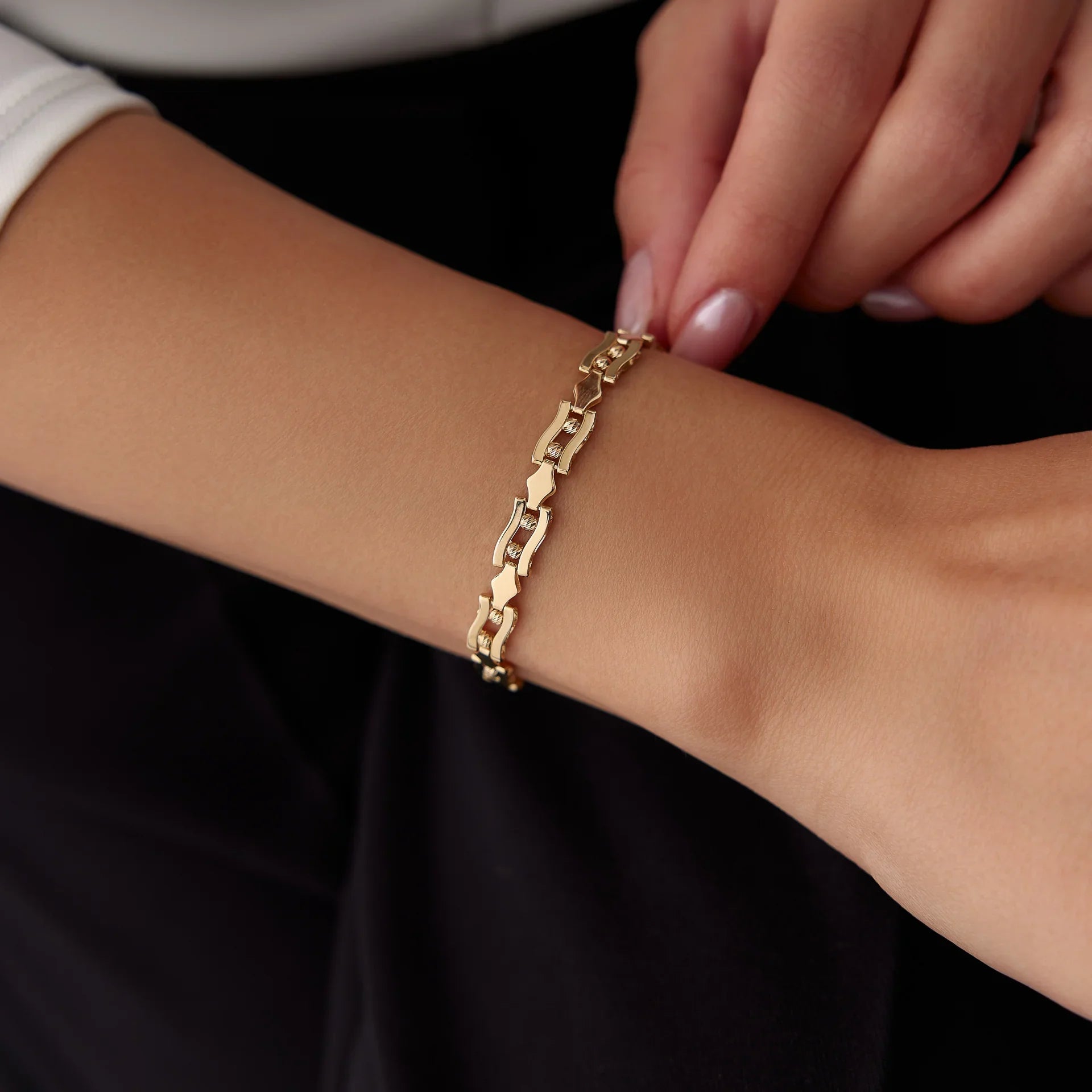 14 Ayar Altın Dorika Toplu Luna Bileklik