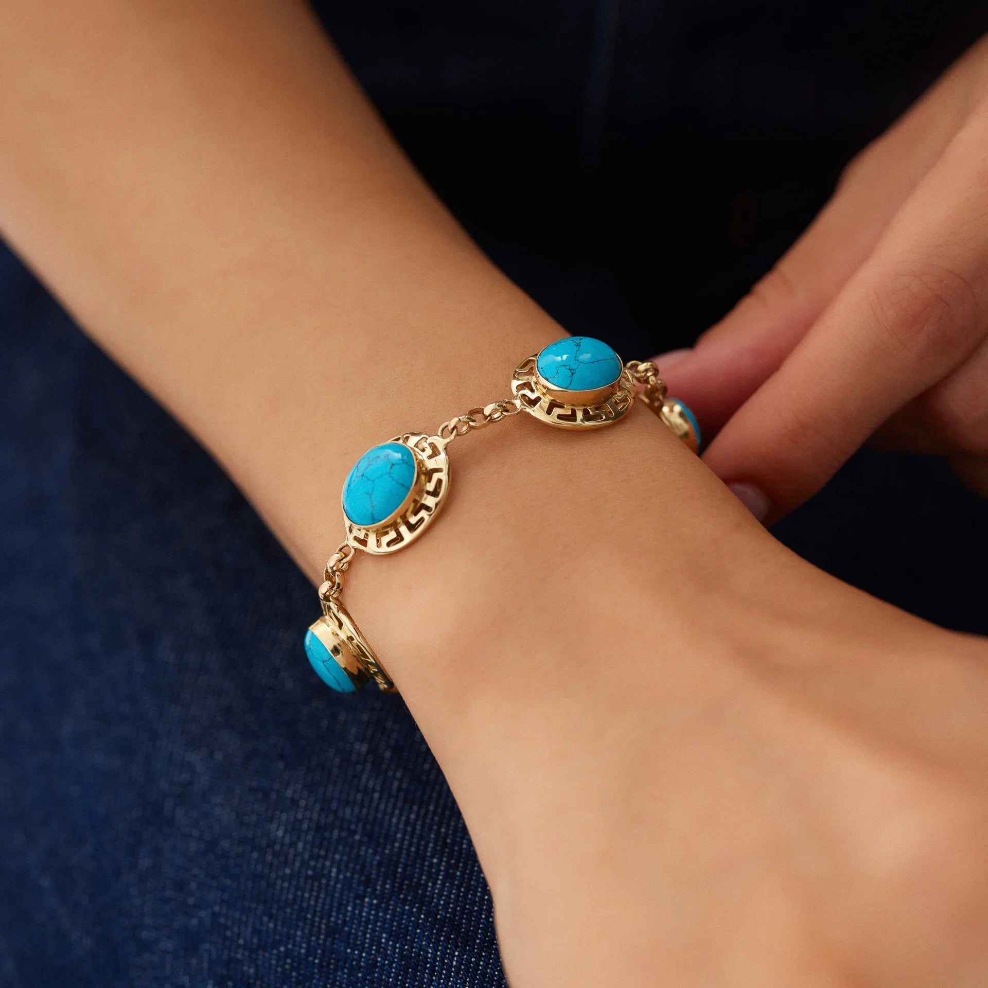 14 Ayar Altın Firuze Taşlı Bileklik