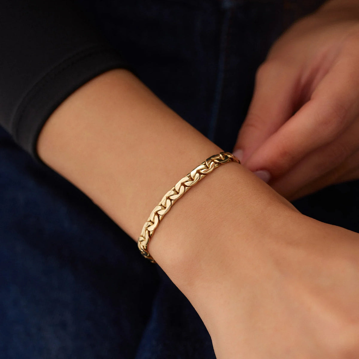 14 Ayar Altın Düz Gurmet Bileklik