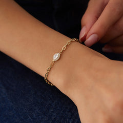 14 Ayar Altın Oval Baget Taşlı Ataç Bileklik