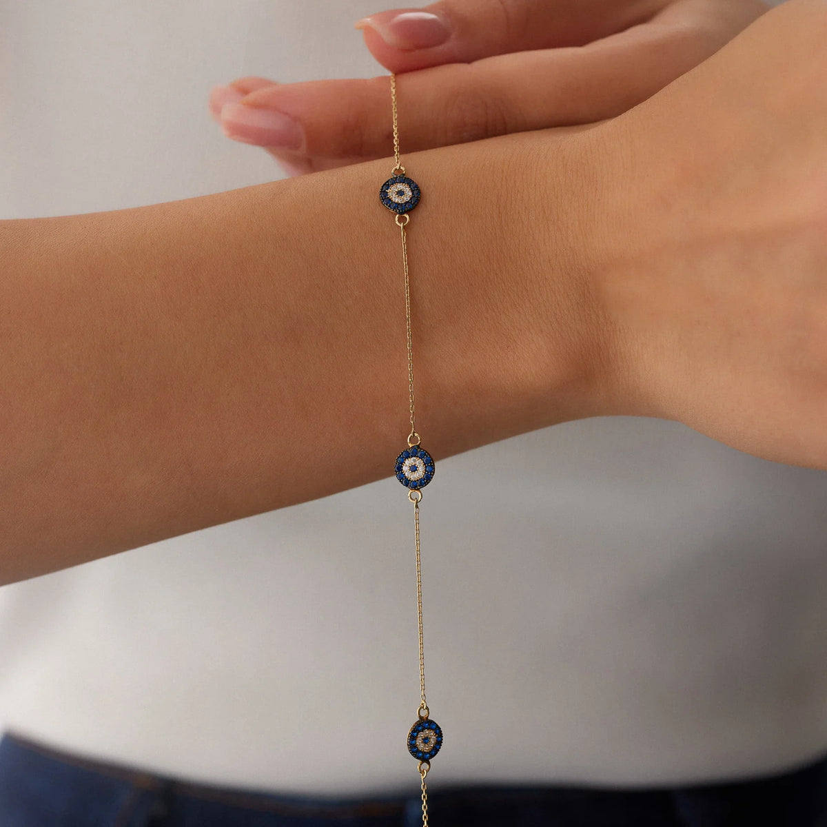 14 Ayar Altın Sıralı Nazar Boncuğu Bileklik