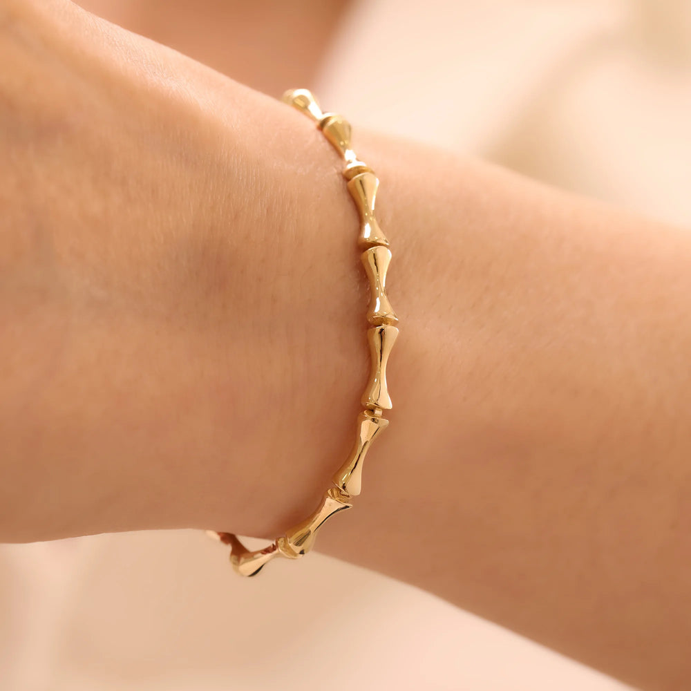 14 Ayar Altın Kıvrımlı Bileklik