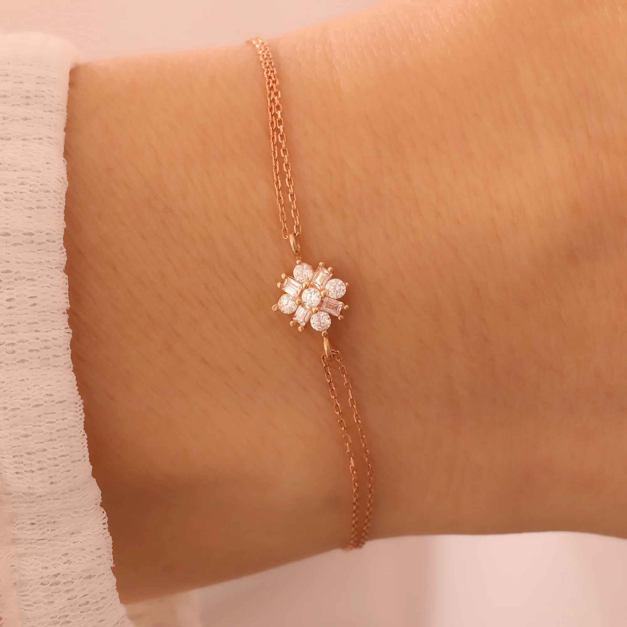 14 Ayar Altın Aşk Çiçeği Bileklik