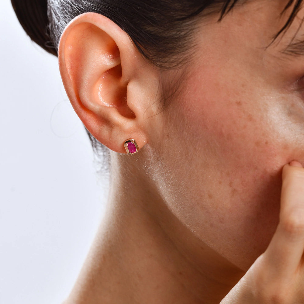 14-Ayar-Altin-Emerald-Yakut-Kupe