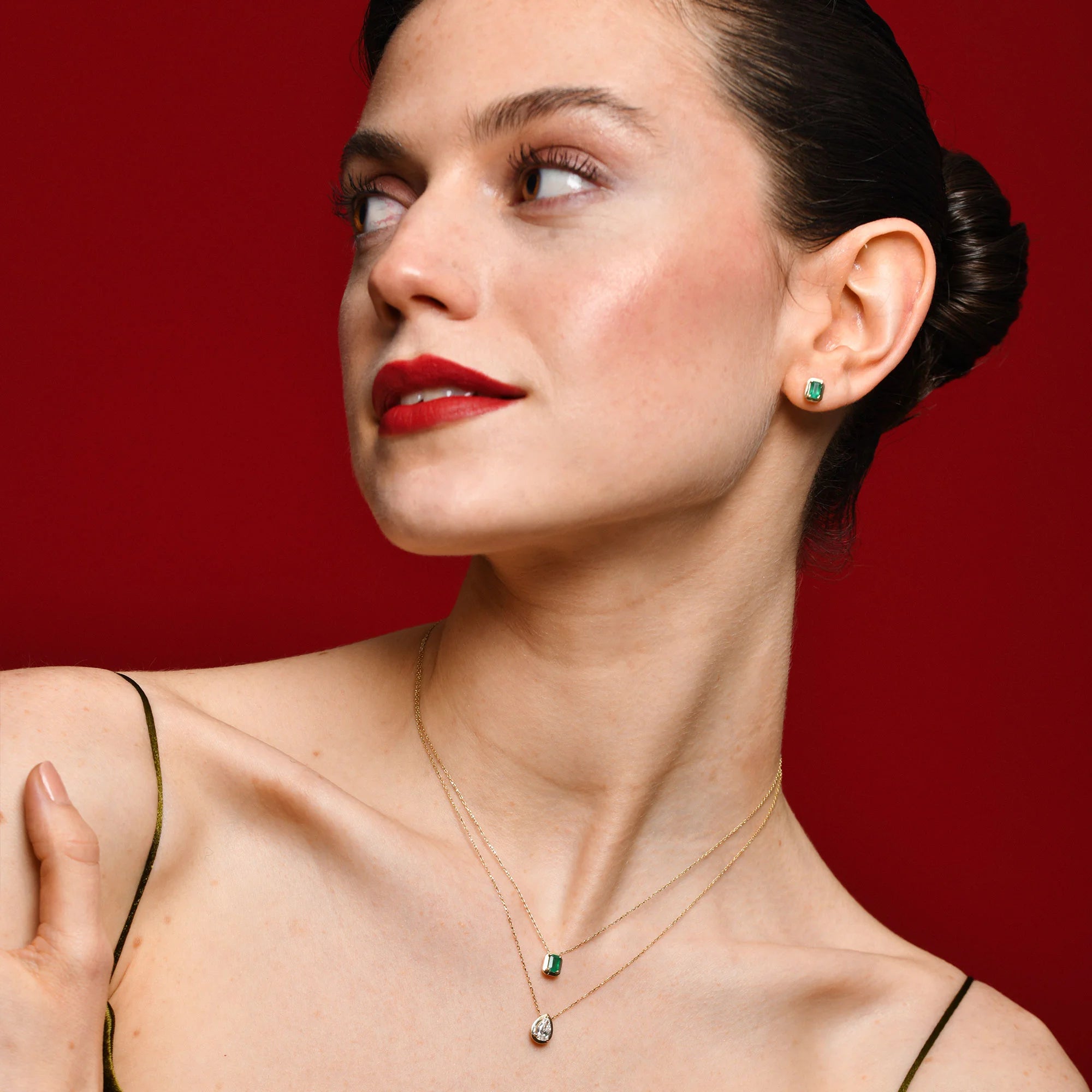 14-Ayar-Altin-Emerald-Zumrut-Kolye