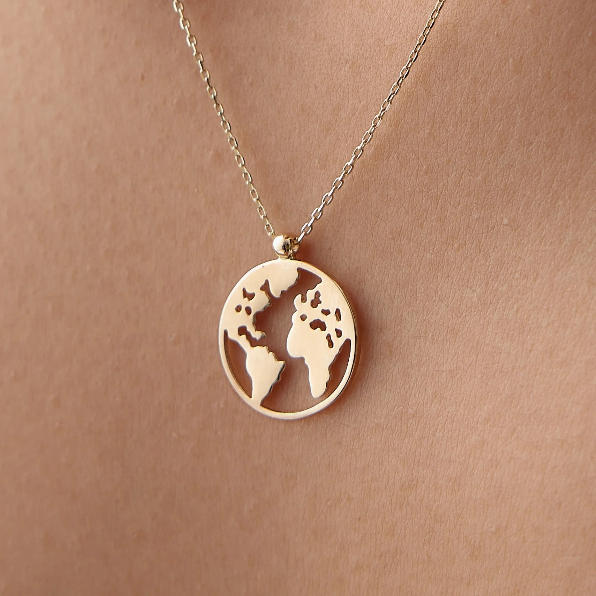 dunya-haritasi-kolye