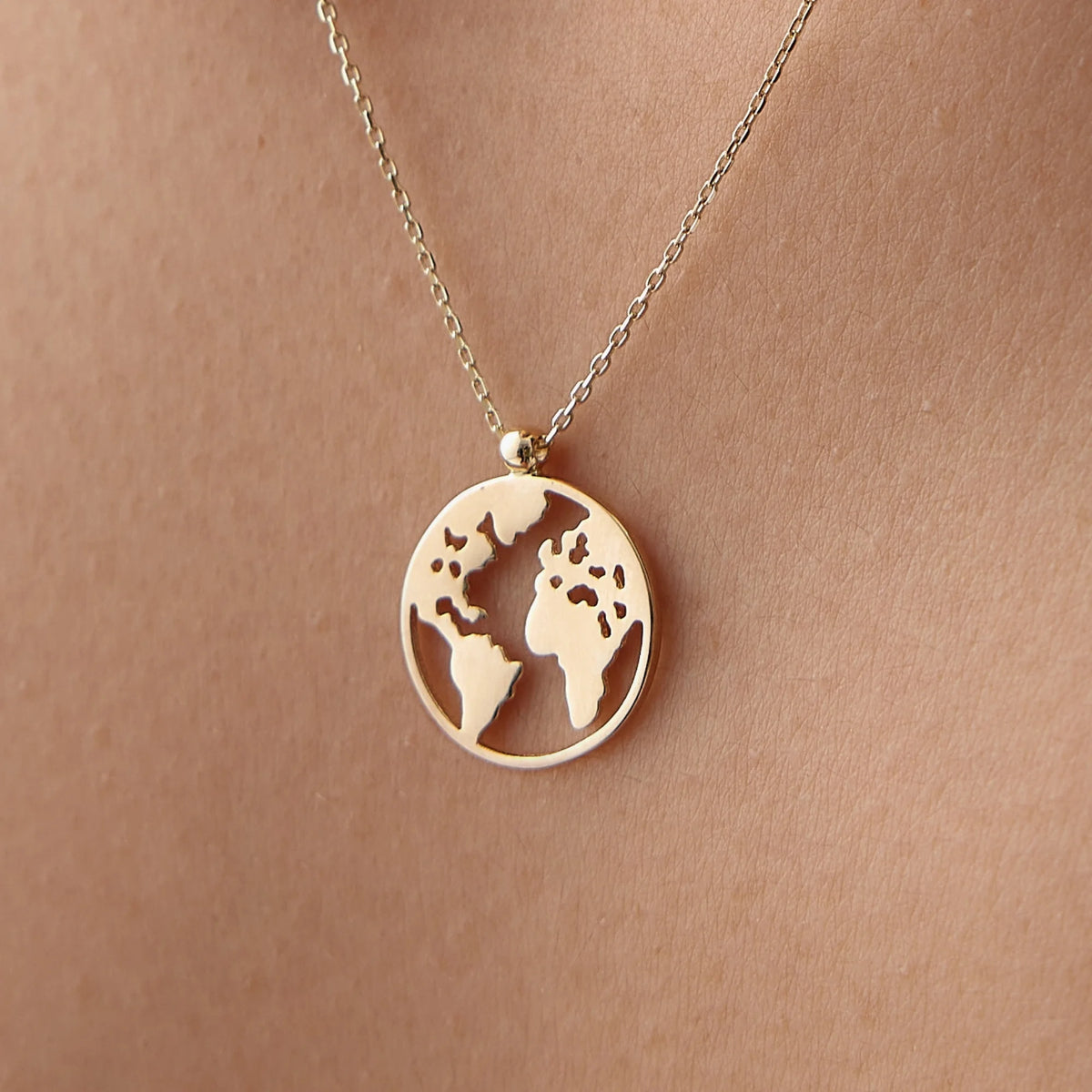 dunya-haritasi-kolye