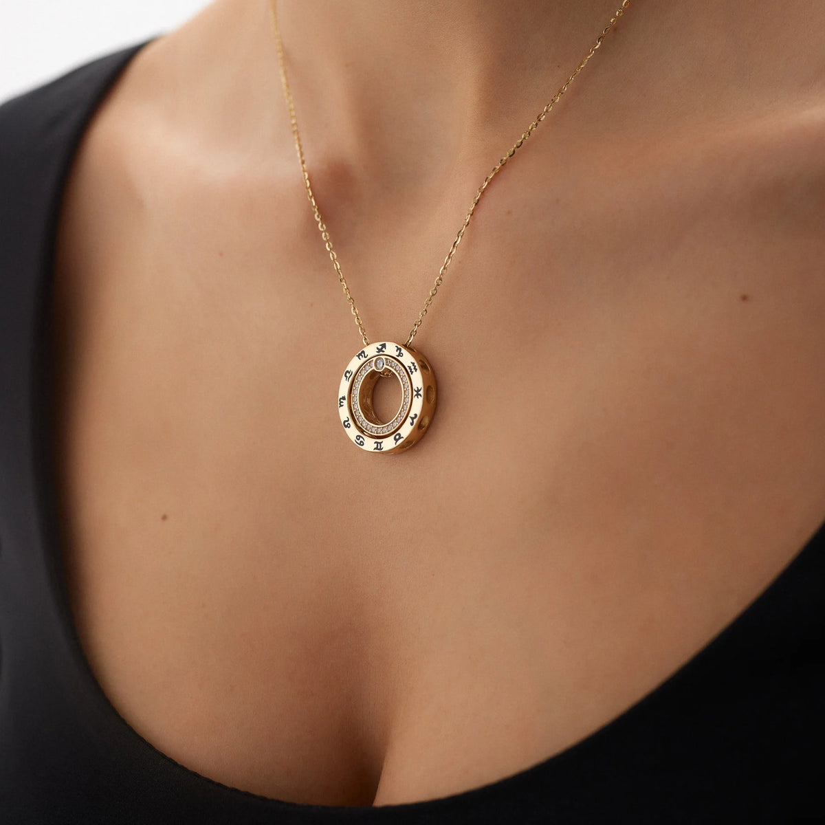14 Ayar Altın Burç Kolye