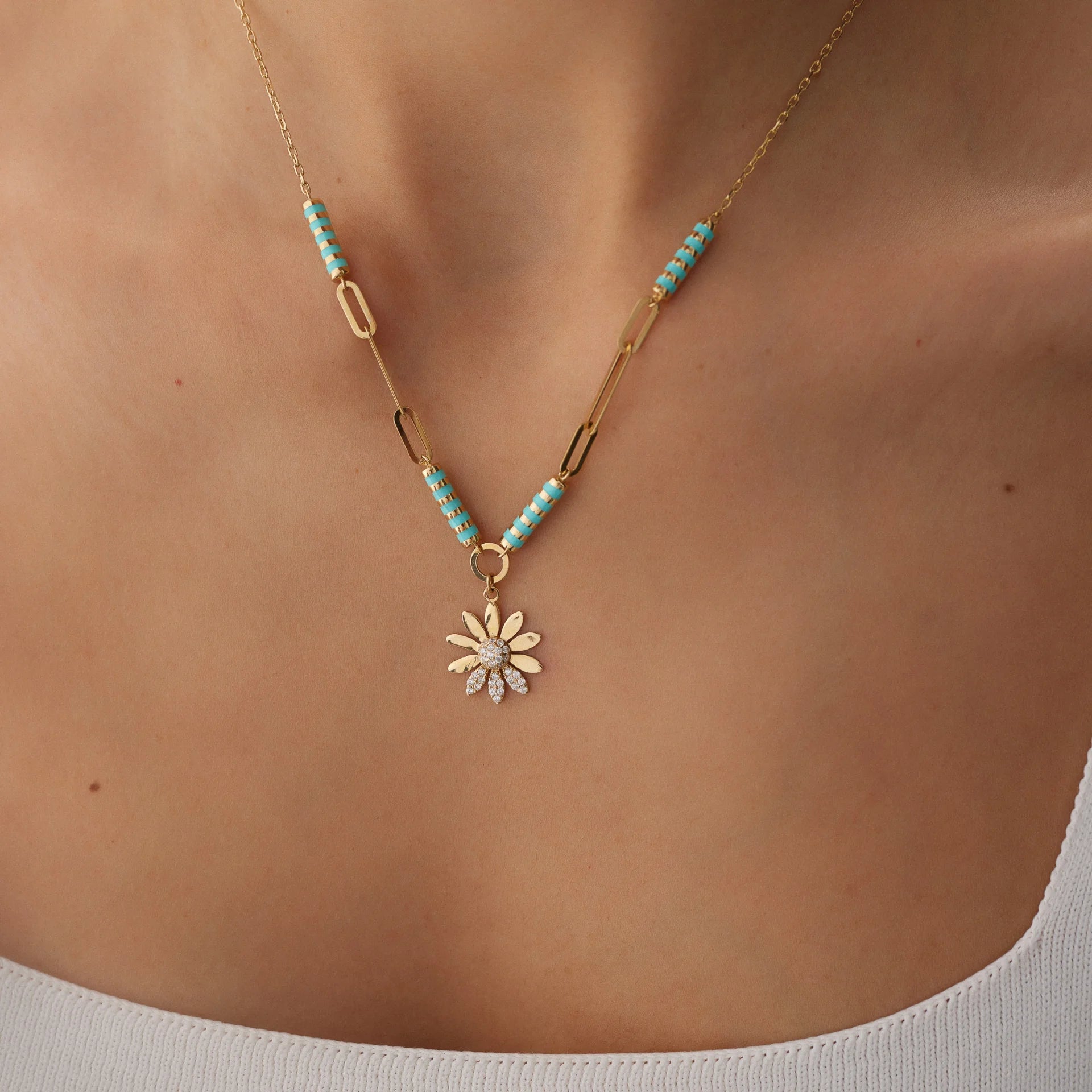 14 Ayar Altın Papatya Kolye