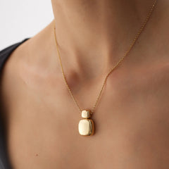 14 Ayar Altın Tasarım Altın Kolye