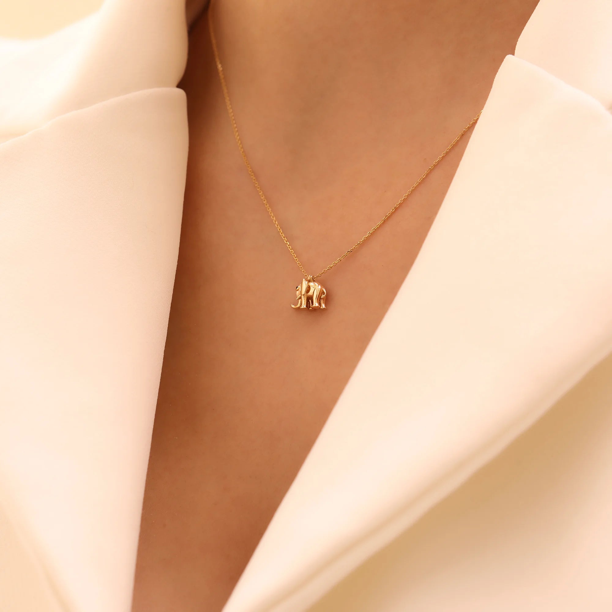 14 Ayar Altın Fil Kolye