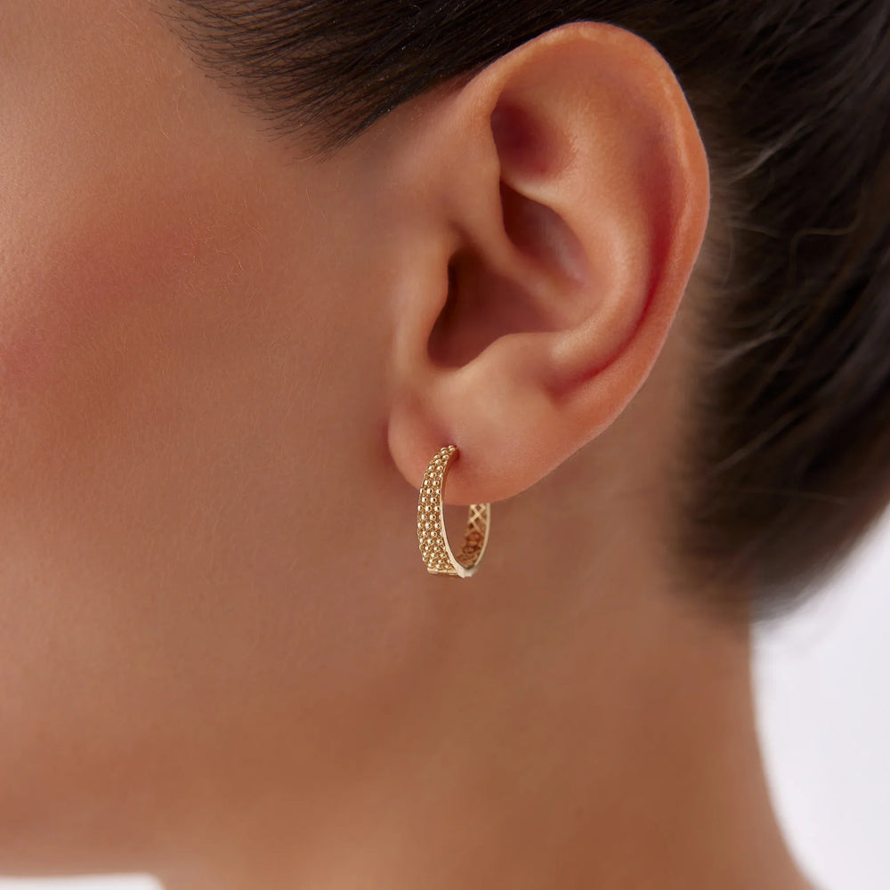 14 Ayar Altın Örüntü Oval Küpe