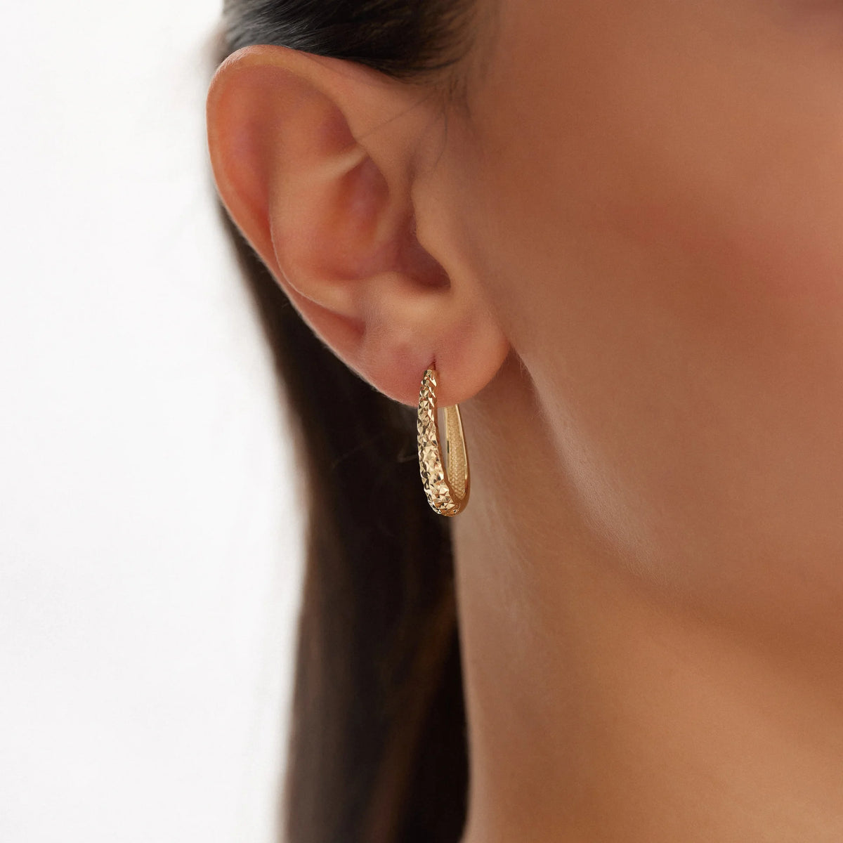 14 Ayar Altın Kalemli Oval Küpe