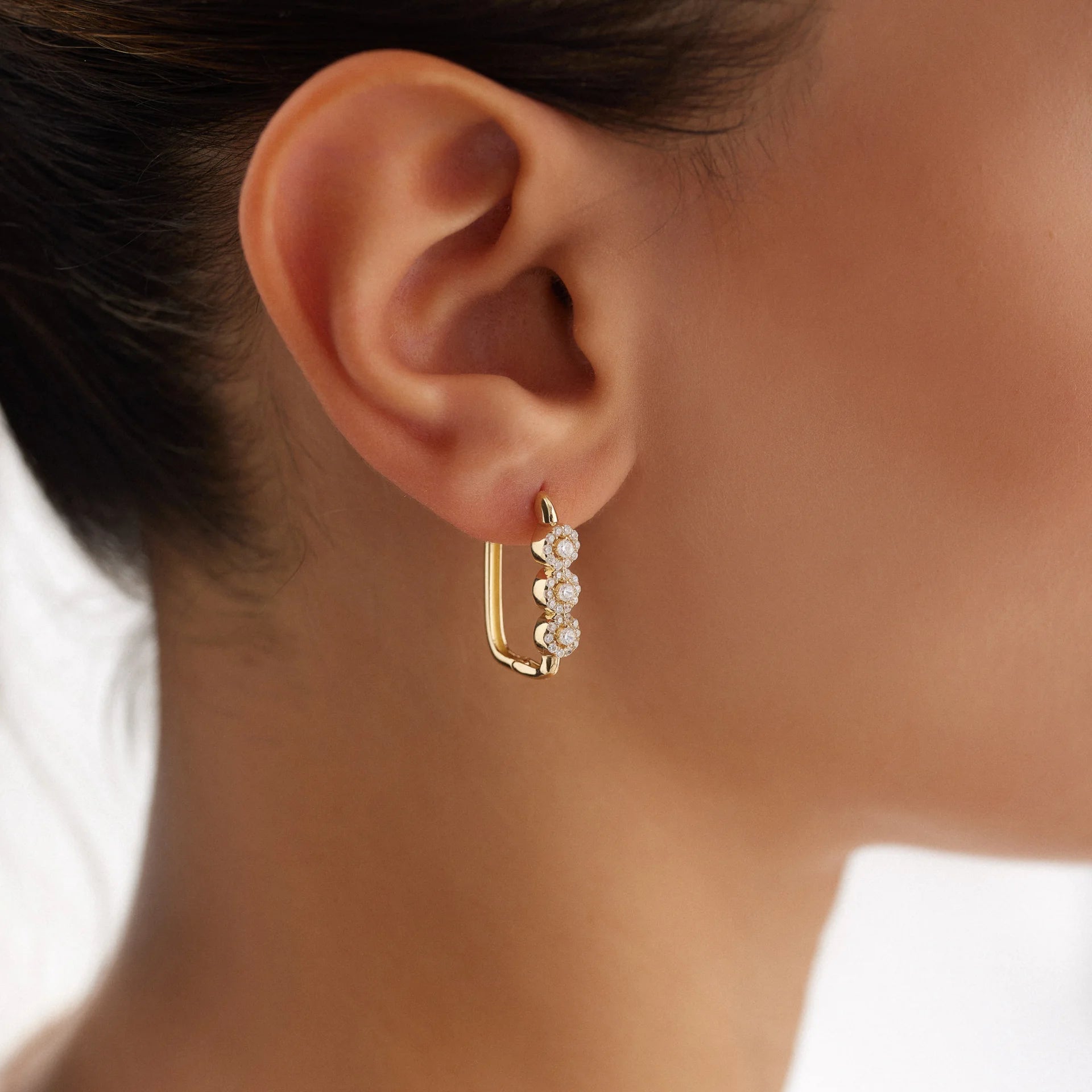 14 Ayar Altın Üçlü Çiçek Desen Dikdörtgen Küpe