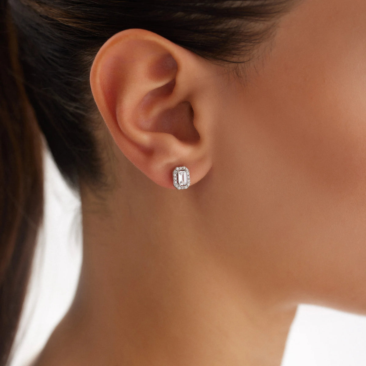 14 Ayar Altın Baget Küpe