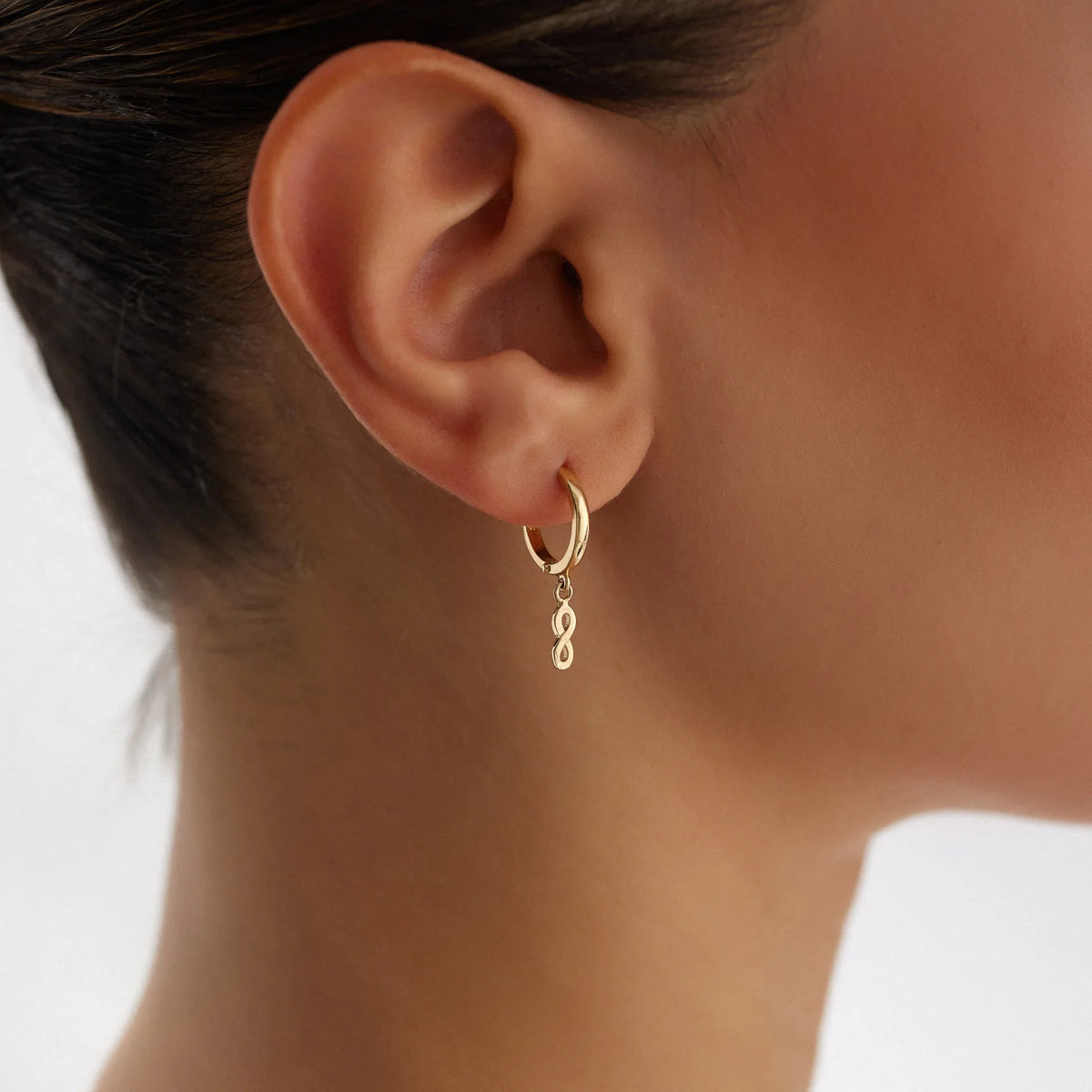 14 Ayar Altın Sonsuzluk Sallantılı Halka Küpe