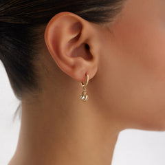 14 Ayar Altın Taşlı Damla Sallantılı Halka Küpe