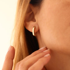 14 Ayar Altın Oval Halka Küpe