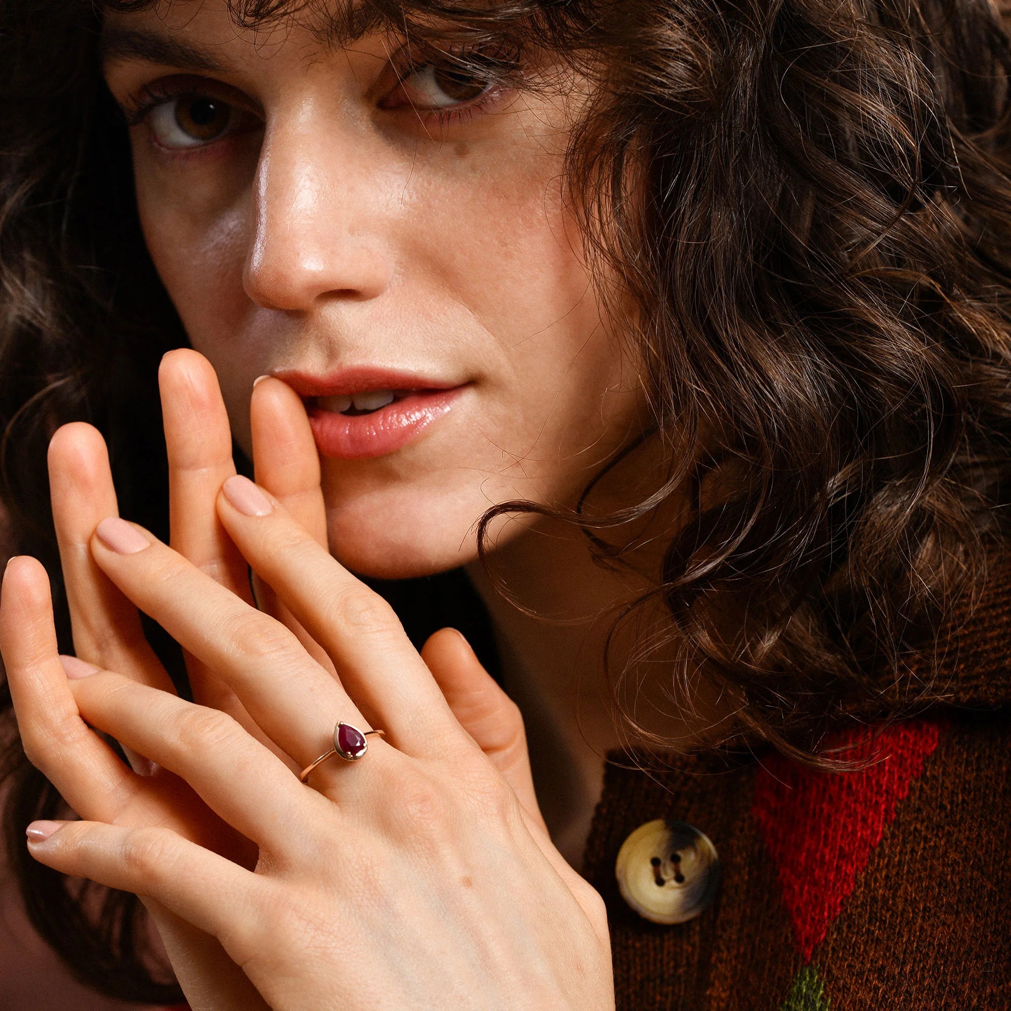 14-Ayar-Altin-Pear-Yakut-Yuzuk