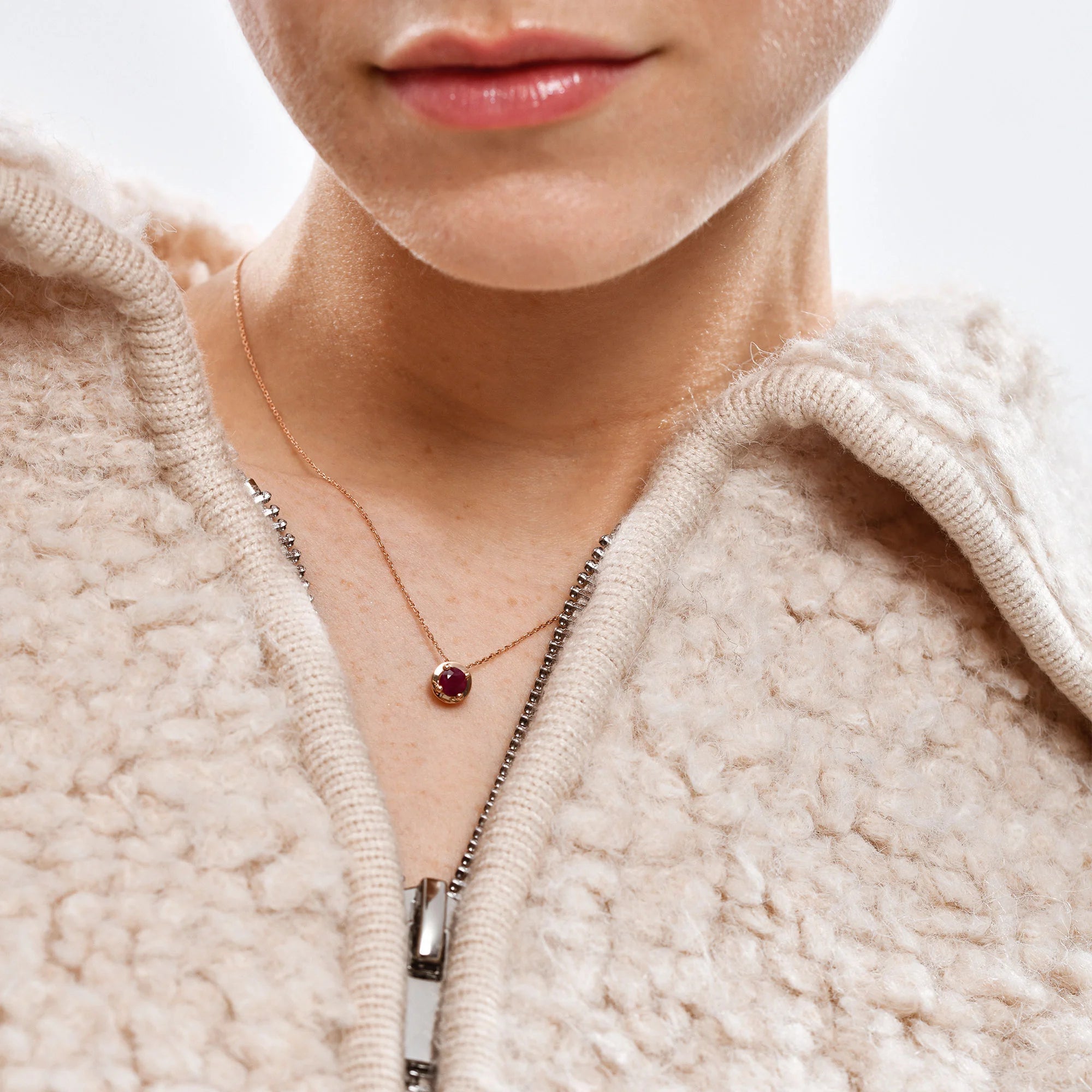 14-Ayar-Altin-Round-Yakut-Kolye