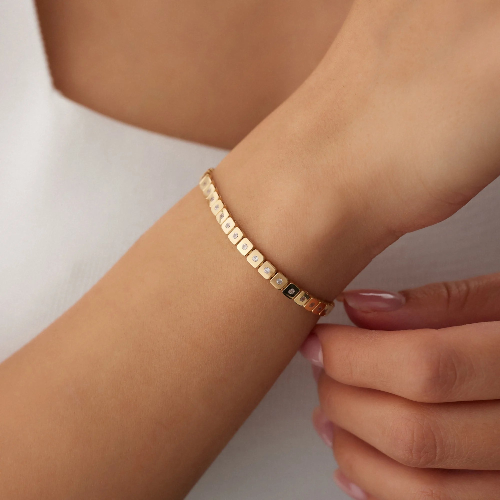 Tasli-Kare-Bileklik-1