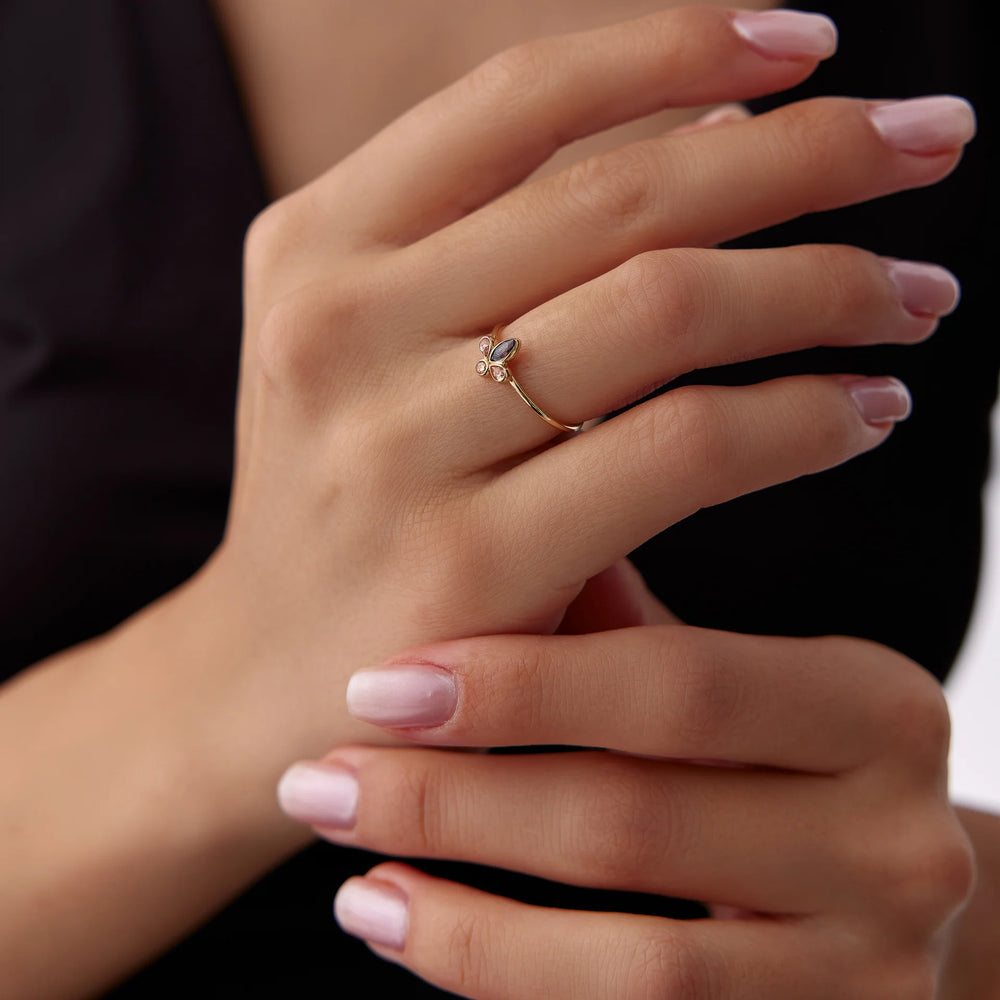 14 Ayar Altın Taşlı Minimal Yüzük