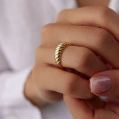 14 Ayar Altın Burgu Yüzük