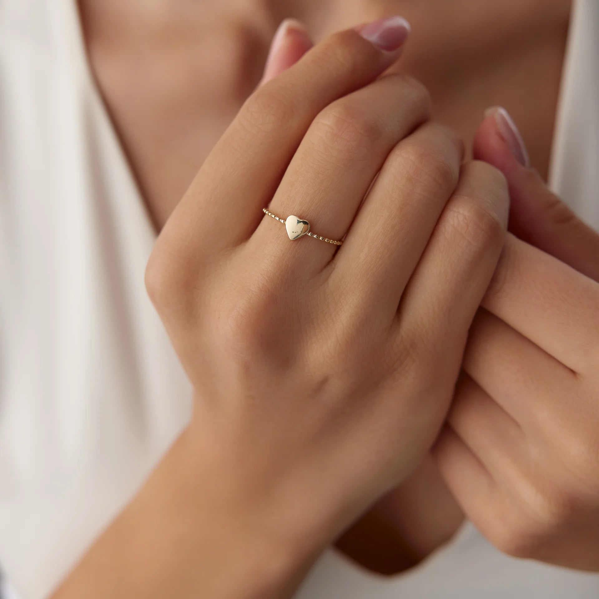 14 Ayar Altın Kalpli Plaka Yüzük