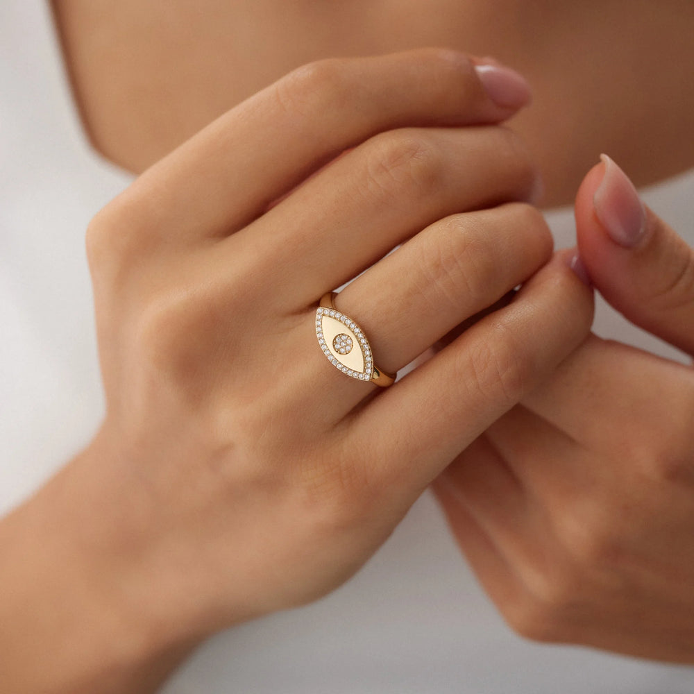 14 Ayar Altın Taşlı Göz Yüzük