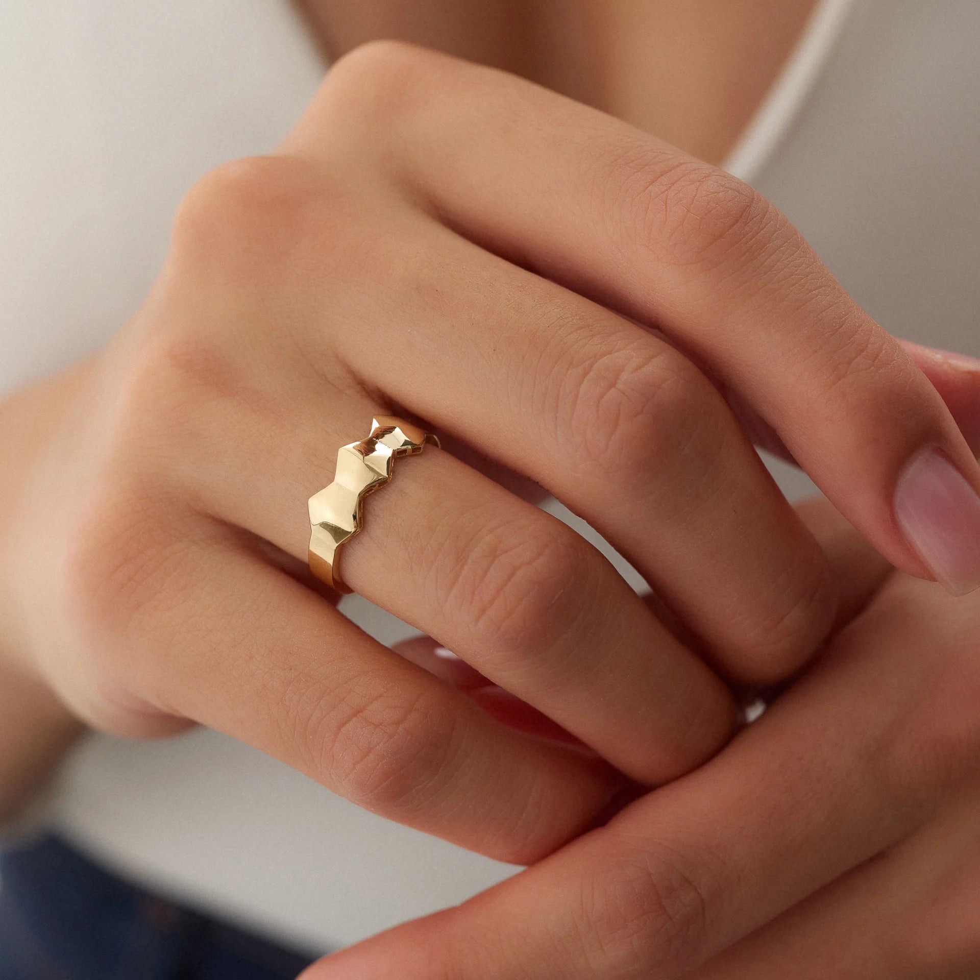 14 Ayar Altın Petek Yüzük