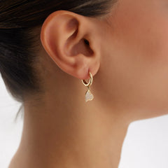 14 Ayar Altın Taşlı Kalp Sallantılı Halka Küpe