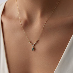 yesil-tasli-vintage-kolye